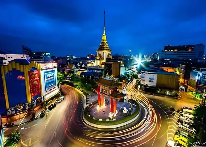 Bob Houes Mrt Hua Lamphong - บ็อบ เฮ้าท์ Mrt หัวลำโพง กรุงเทพ