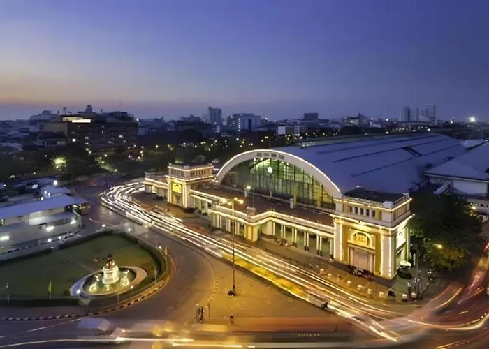 Bob Houes Mrt Hua Lamphong - บ็อบ เฮ้าท์ Mrt หัวลำโพง กรุงเทพ Bangkok